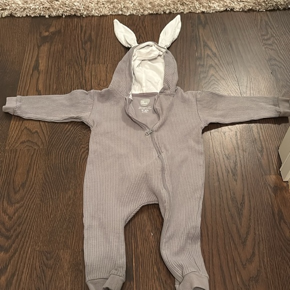 Baby Bunny Romper - Picture 5 of 6